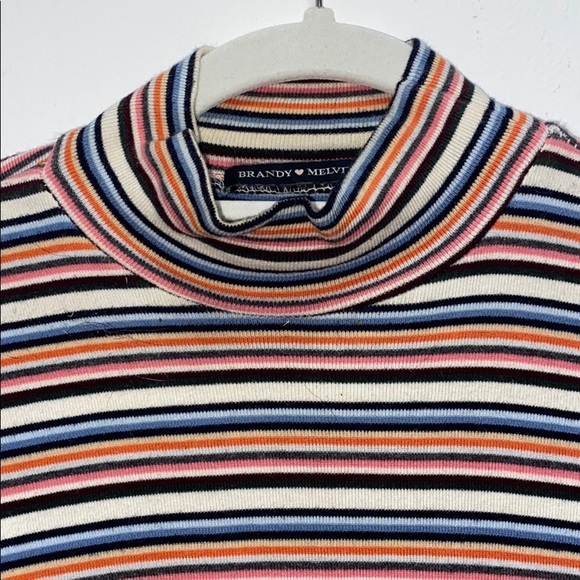 Brandy Melville Daniela striped long sleeve - Picture 2 of 5